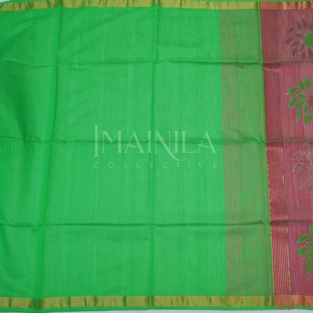 Green with Mauve pink light wight cotton maslin jamdani saree.