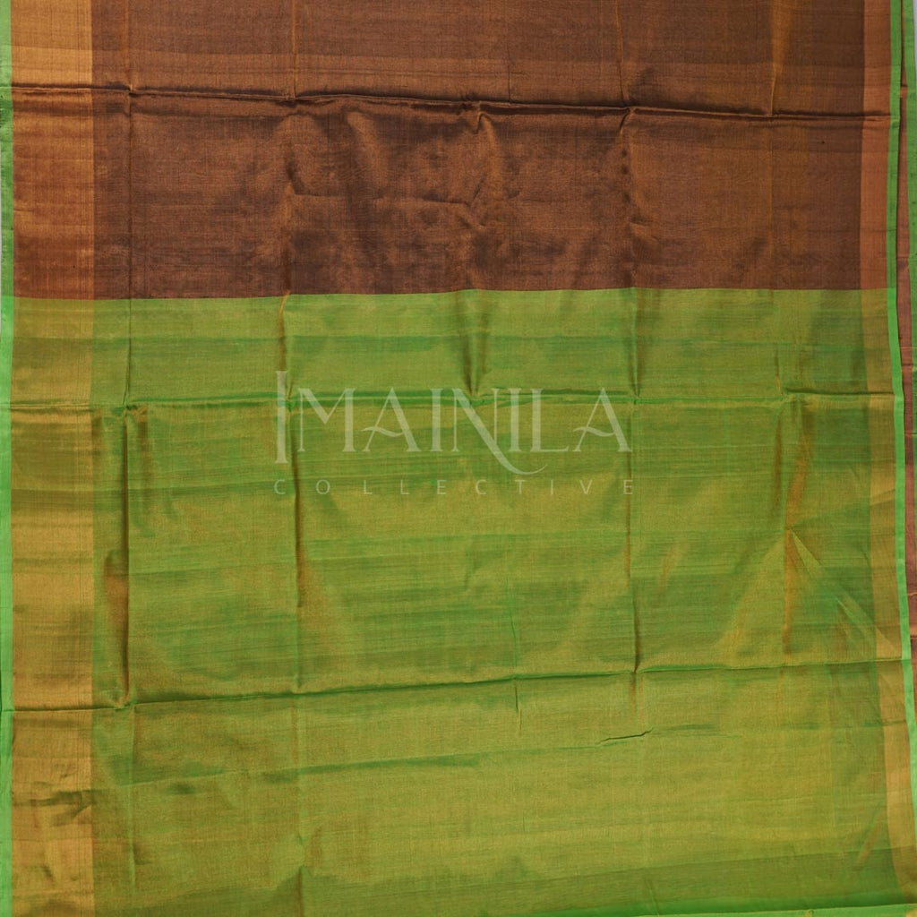 Dual tone Gold And Green tissue handwoven uppada soft silk saree.