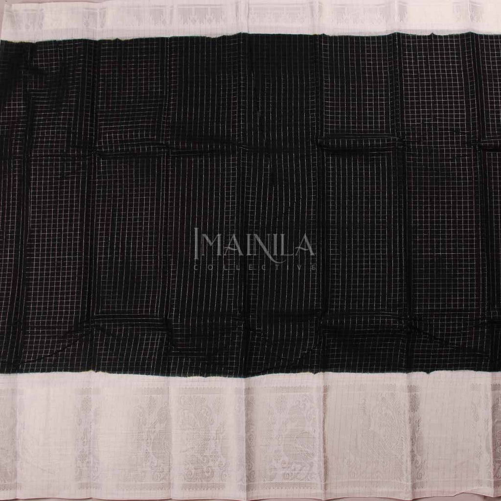 Black with White Handwoven Sungudi Saree